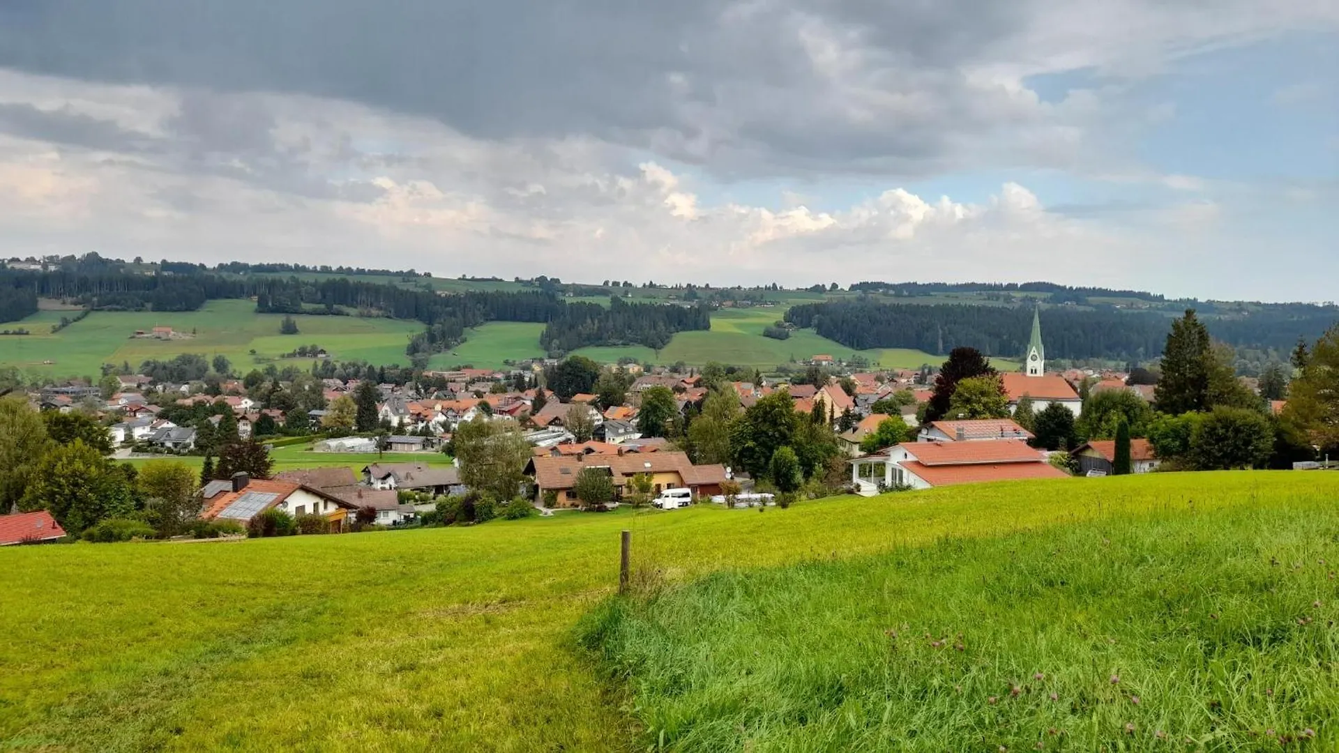 Haus Biggi - Ferienwohnung Pfaender Weiler-Simmerberg